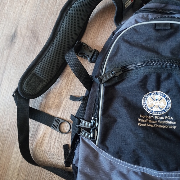 High Sierra Backpack - Picture 2 of 10